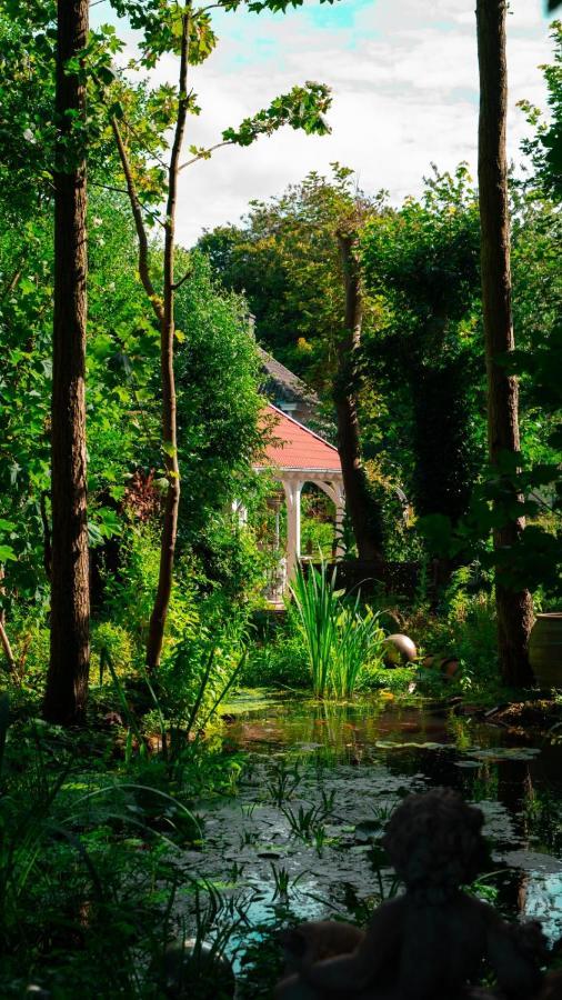 Wonderland Villa Pieterburen Exterior photo